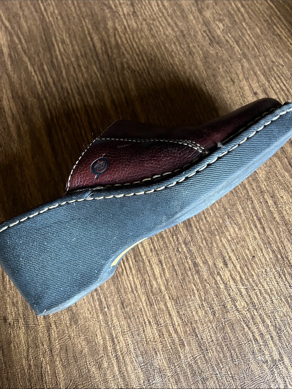 Born Women’s Brown Leather Slip-On Clogs - Picture 2 of 6